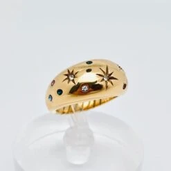 Sparkling Stars Gold Ring