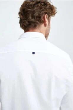 White Sail Performance Long Sleeve -Blend Fashion House image 18d95937 fc4e 4575 9b6d f432b4da7363