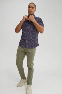 Fan Around Woven Short Sleeve 5 Fan Around Woven Short Sleeve -Blend Fashion House image 6d0e5fa0 bd6d 4eb3 9fee 23747ffc2653