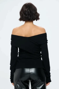 Wrapped Up In You Black Knit Long Sleeve Sweater -Blend Fashion House image 7d66ecae 0e0d 47ad b995 a896a9f1ea36