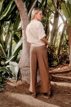 Amalfi Coast Linen Tie-Front Top -Blend Fashion House image bbeab92b 5ca3 4904 88ba e5186d1db88a