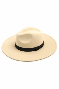 Sand Dunes Ivory Hat