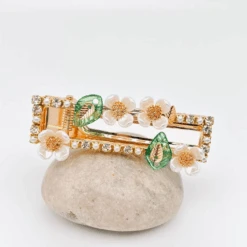 Secret Garden Hair Clip -Blend Fashion House image d7eaeb63 09db 424d 8cfb 10b1e451237a